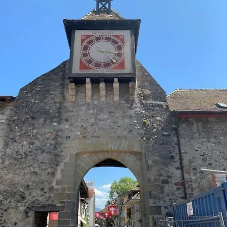 Studio Dans Le Vieux Bourg De St Prex Saint-Prex Exterior photo